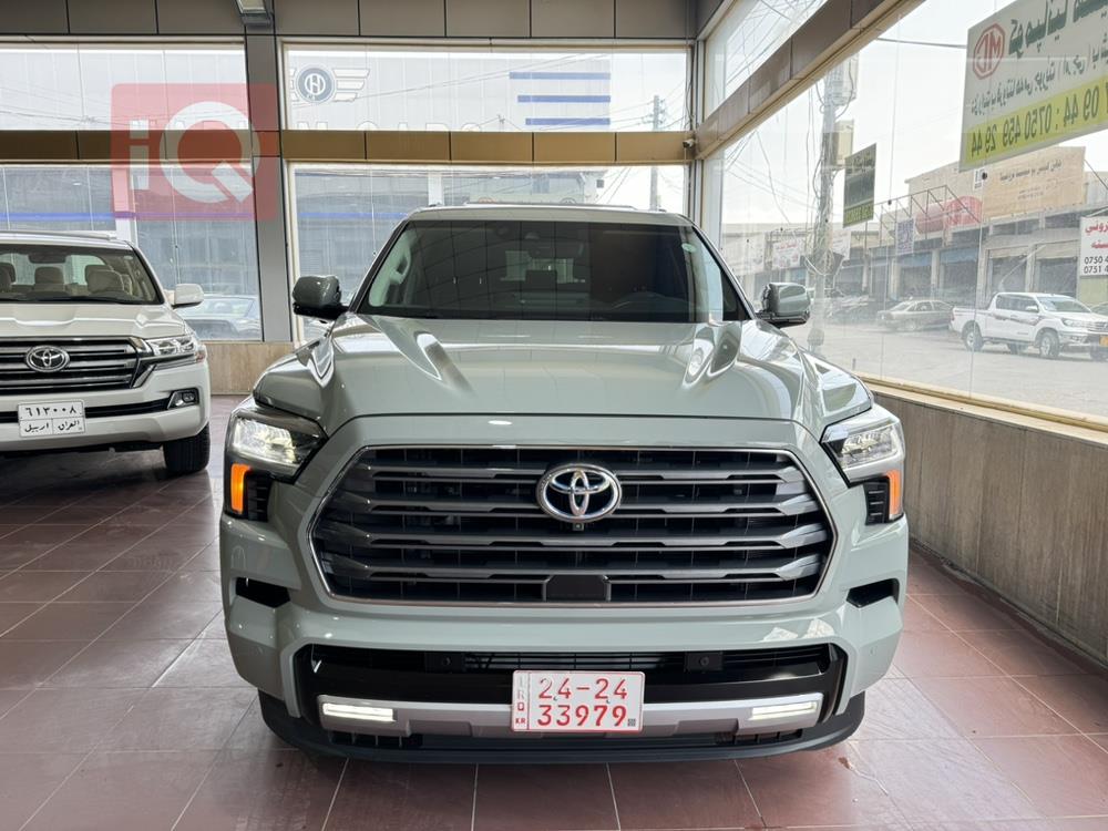 Toyota Sequoia